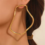 Irregular Statement Earrings – Bold Minimalist Trend Jewelry